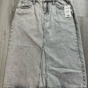 🔥007–NWT George Light Gray Denim Skirt